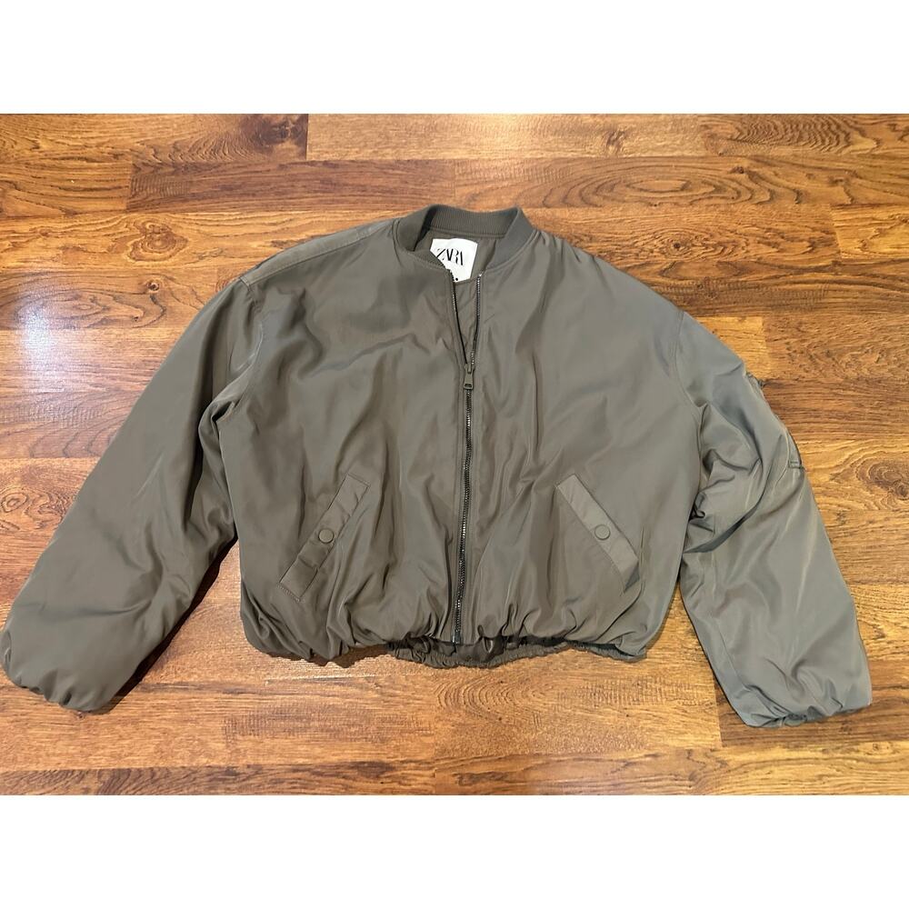 Zara Oversized Bomber Jacket Women’s Large Army Green Cinched Hem Utility Style